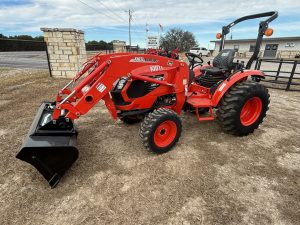 Kioti CK 3520 HST Series Sub Compact Tractor with Loader